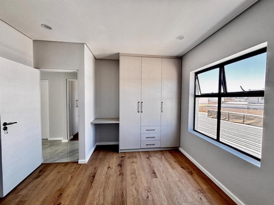 4 Bedroom Property for Sale in Sandown Western Cape